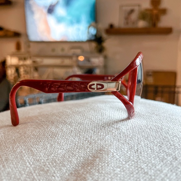 Christian Dior Vintage Sunglasses 2320 🕶 - Picture 4 of 9